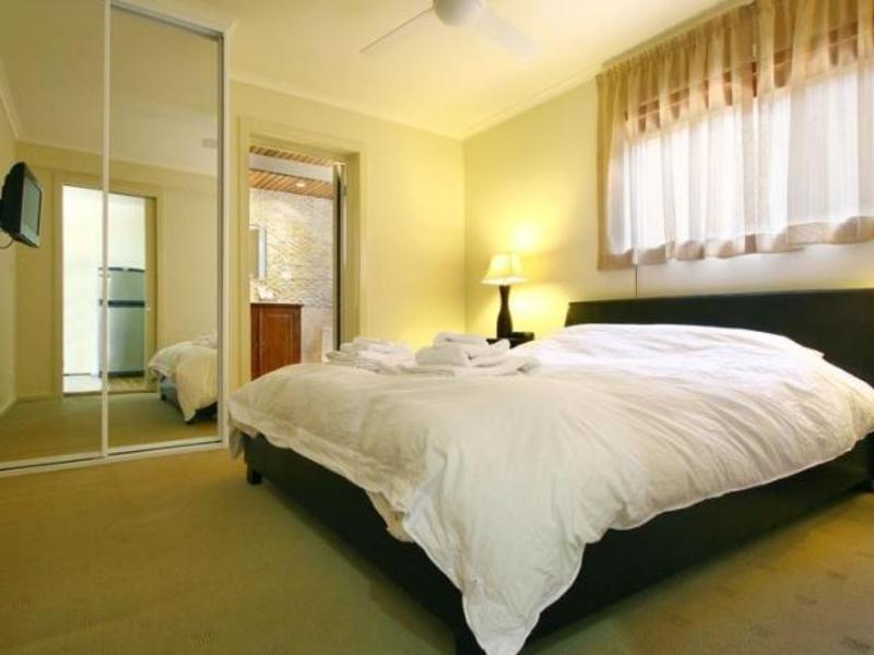 Southview Guest House Wollongong Bagian luar foto